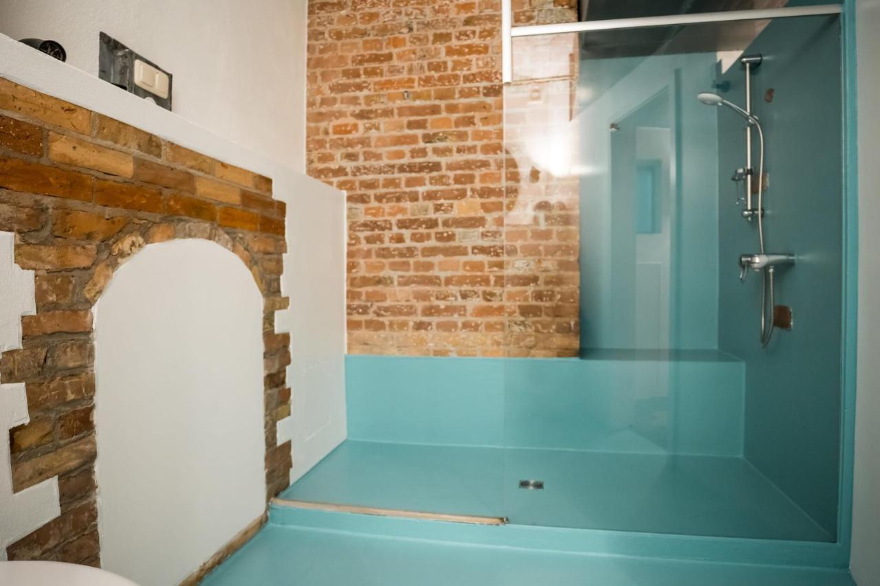 Spacious In Mitte For 6 Lejlighed *